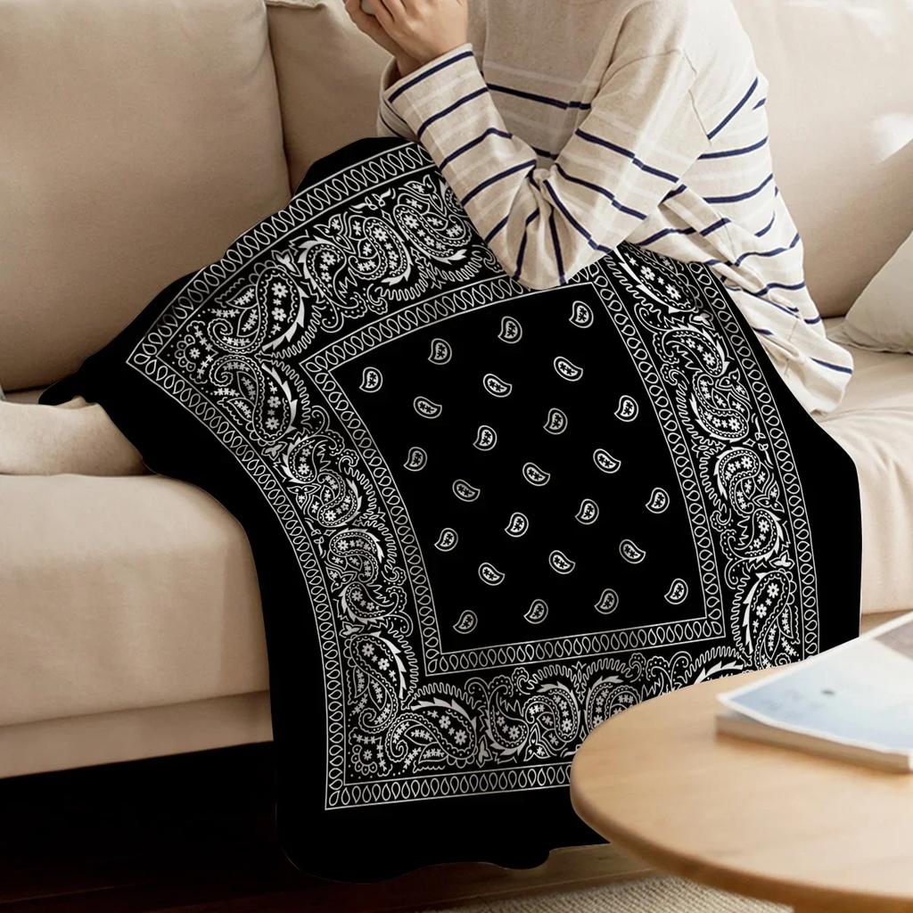 Bandana Pattern Flannel Blanket for Bed Sofa Portable Soft Fleece Throw Funny Plush Bedspreads