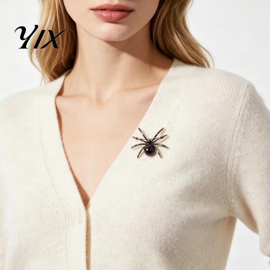 Gold Spider Lapel Pin Brooch for Women Men, Faux Crystal Gothic Dainty Hat Insect Brooch, Halloween Punk Vampire Costume Accessories Cosplay