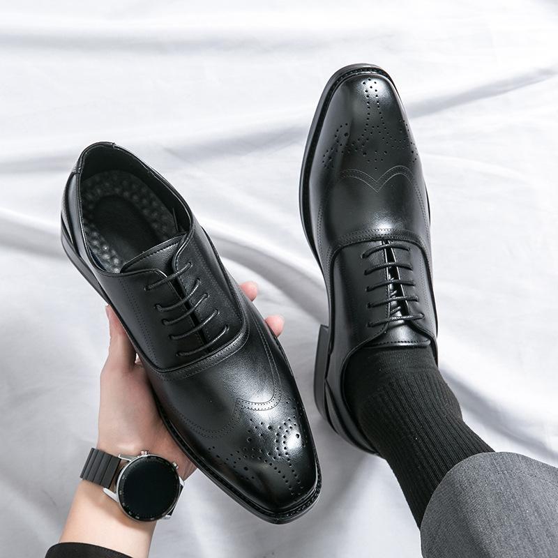 Fashion Classic Italy Pointed Toe Leather Shoes Men Luxury Oxfords Business Formal 2025 Men Shoes Boos Dress Men Black Wedding Shoes