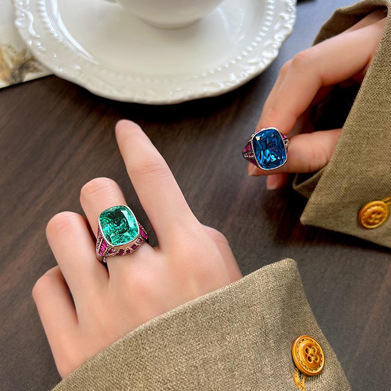 Jewelry Copper Bottom Gold-Plated Simulation Para Green Copper Inlaid Retro Light Luxury Ring Female 12 * 16