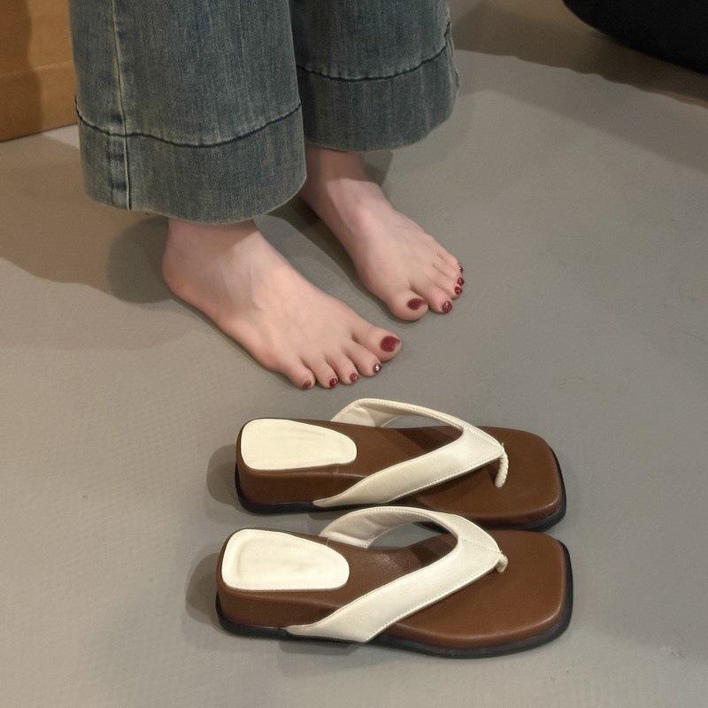 Slope heel flip-flops women's summer outer wear 2025 new versatile skirt beach thick bottom toe cool slippers