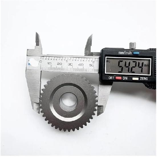 Koło zębate rozrusznika Koło zębate podwójne Pasuje do 450 550 700 750 UTV ATV Quad Oś Forge Sektor Wektor Załoga P033000245030000