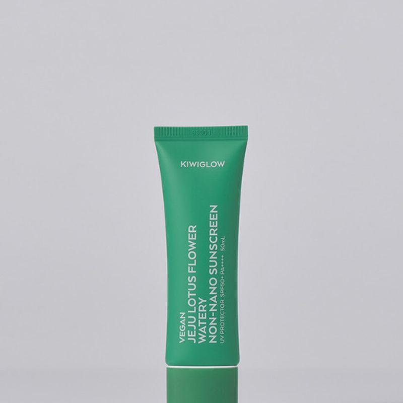 KIWIGLOW Vegan Jeju Lotus Moisture Non-Nano Mineral Sunscreen 50mL SPF50+ PA++++