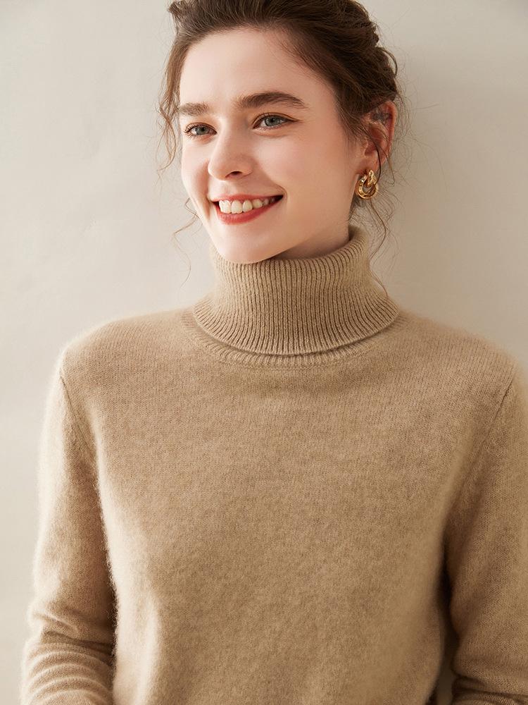 Women's Thickened Cashmere Knit Sweater: Long Sleeve, High Neck, Loose Fit Inner Layer for Autumn and Winter