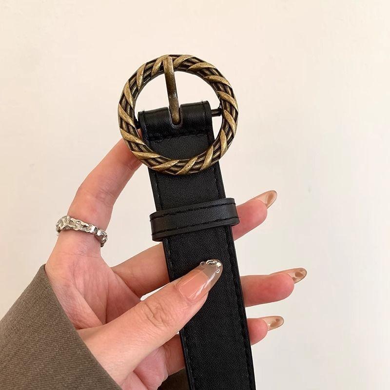 Black And Elegant Brown Pu Belts For Women With Decorative Round Buckles Stock In