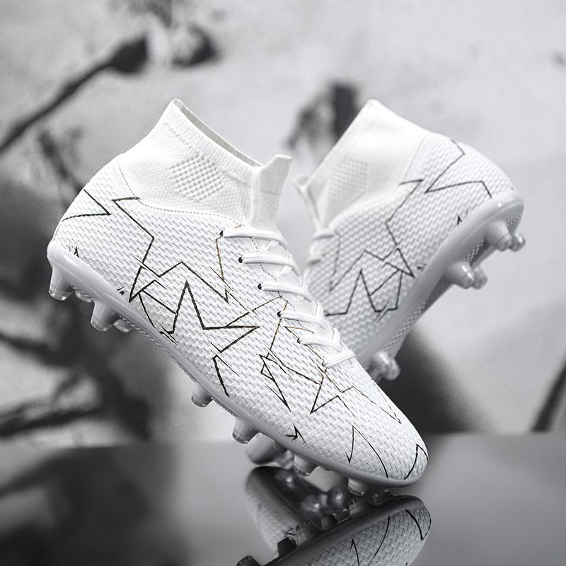 New Professional Sports High Top Football Shoes Artificial Grass Leather Youth Students Training Soccer Shoes for Men And Women