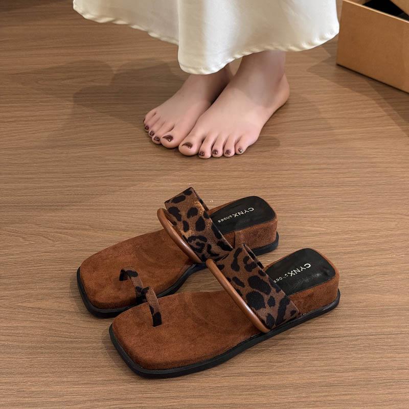 Thick-soled Slope Heel Cool Slippers Women's Summer Wear New with Skirt Vacation Beach Cover Toe Sandals