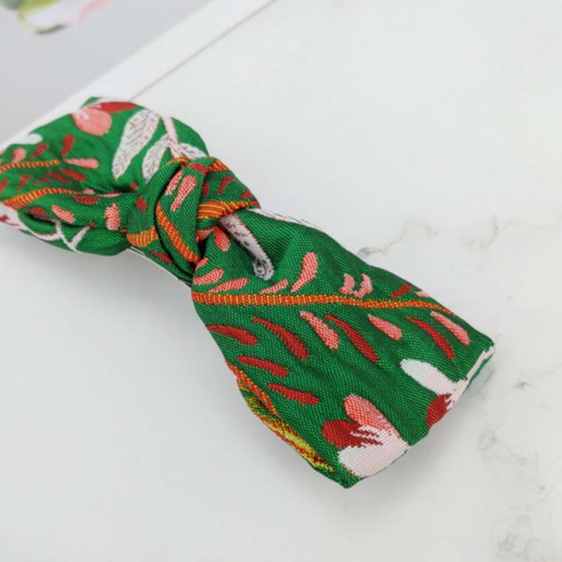 MAIA Rose Jacquard Ribbon Pin - D Green