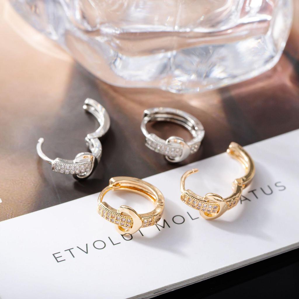 Luxury Zirconia Rhinestone Buckle Earrings - Versatile, Elegant & Personalized Ear Jewelry.
