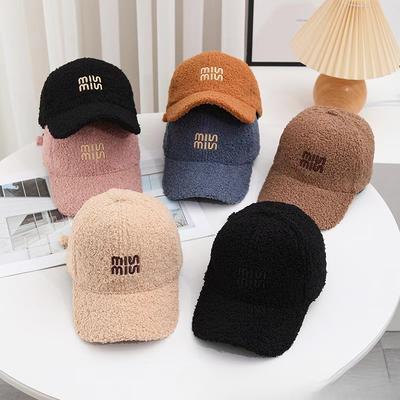 Korean Style Fashion Baseball Hat Women's New Autumn and Winter Lamb Velvet Outdoor Warm Baseball Cap Letters