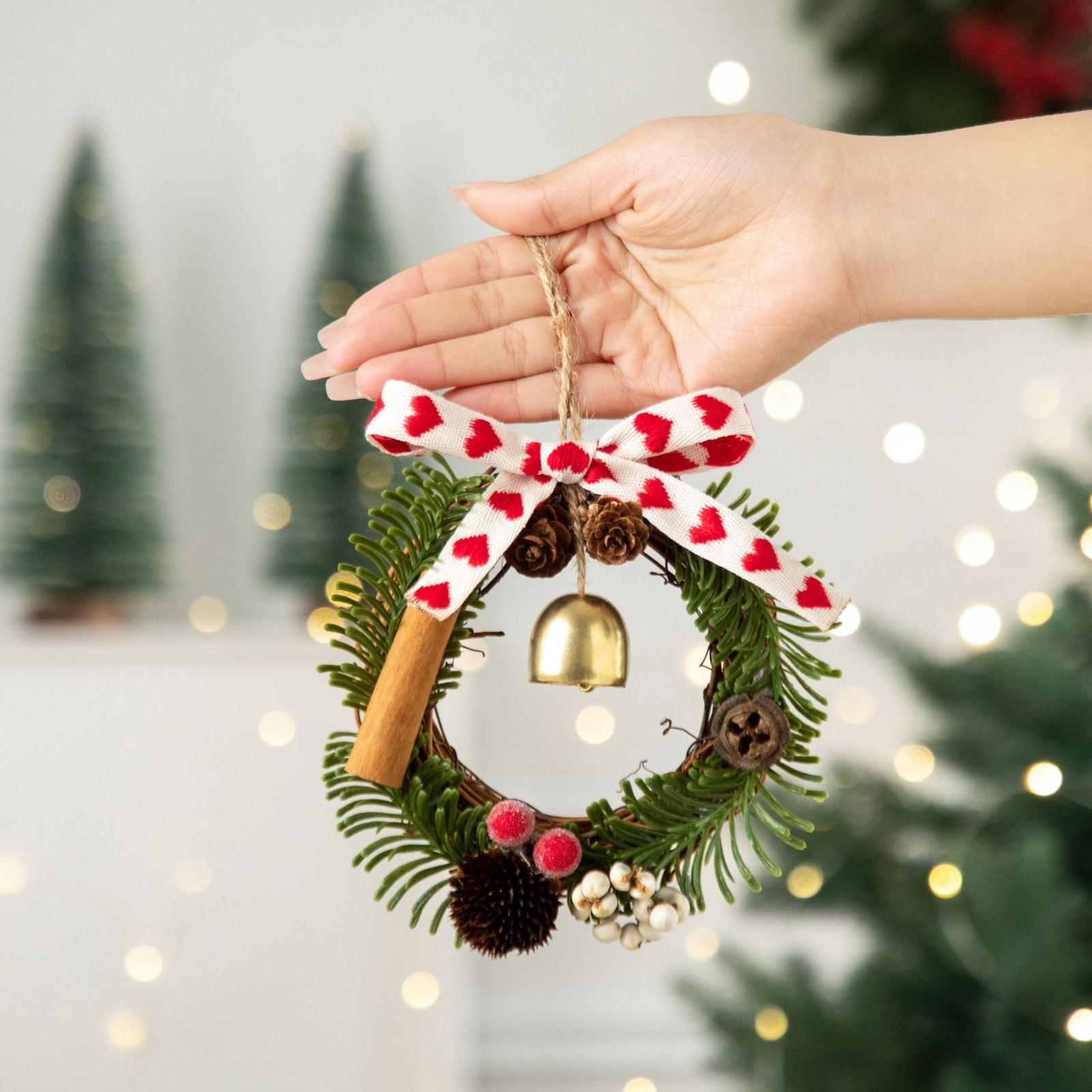 

Christmas Decorations, Christmas Bells, Wreaths, Ornaments, Christmas Tree Decorations One Size