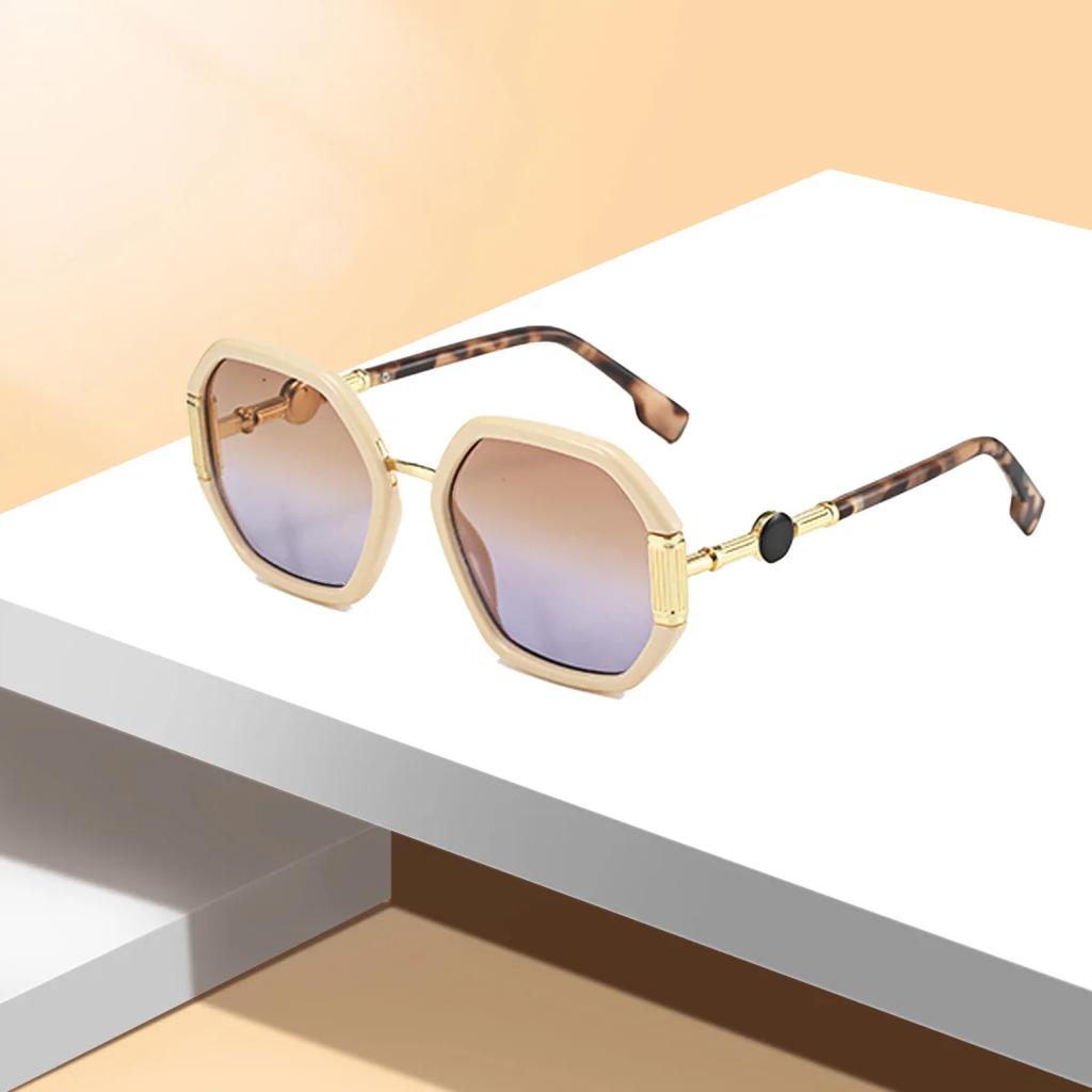Fashion Rectangle Sunglasses Women Brand Designer Eyewear Vintage Small Frame Sun Glasses Ladies Black Square Sunglasses