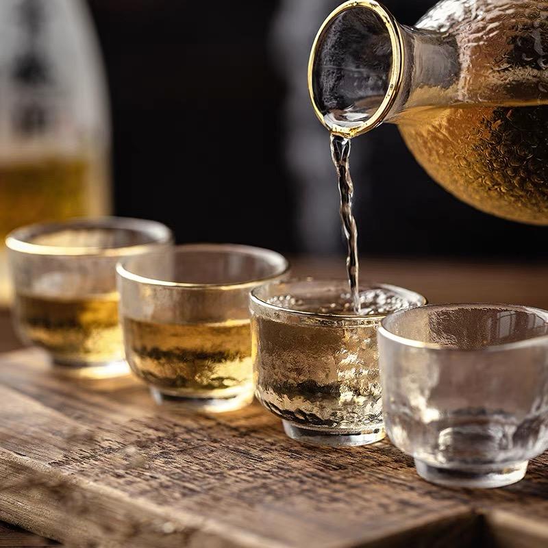 300ml Pot 60ml 4 Glasses Cup Gilt Japanese-Style Sake Bar Set  Heat-Resistant Hammer Vodka Spirits Wine Set Sake Bottle Shochu