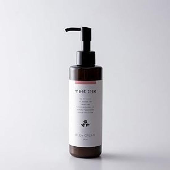 

meet tree Spring Cherry Blossom Body Cream, formulated with plant-derived ingredients, moisturizing, smooth skin