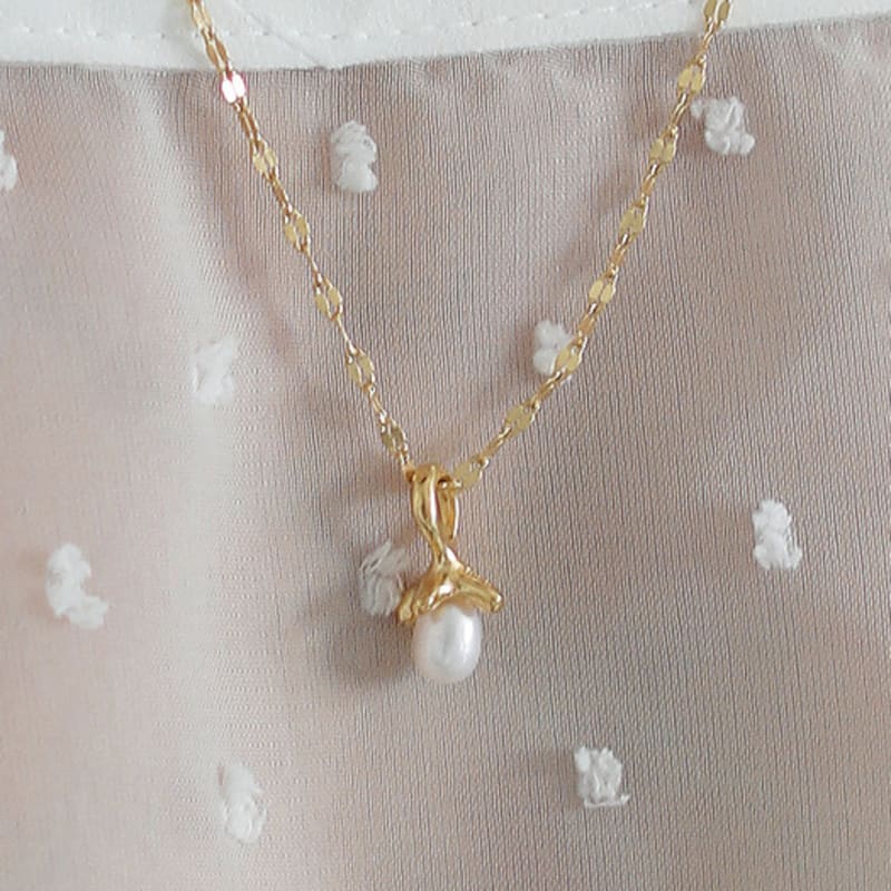 Eveningbell [silver925] Blush Pearl Necklace (gold)