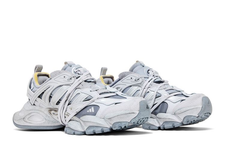 adidas XLG Runner Deluxe Gray