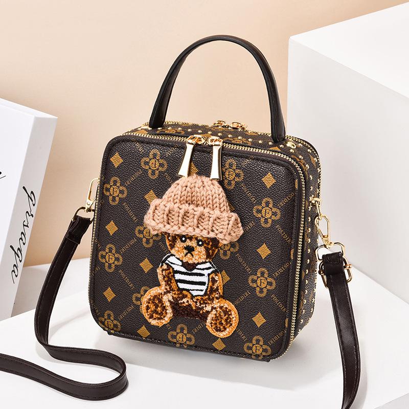 Women's Fashion Crossbody Bag 2025: Versatile High-End Small Square Handbag