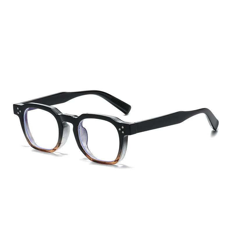 New in Vintage Rivet Square Sunglasses Women For Men Luxury Brand Designer Sun Glasses Punk Anti Blue Light Eyeglasses Frame