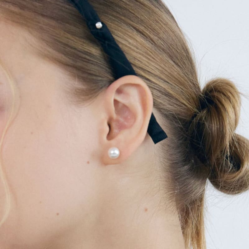 NUOY (14K Gold Filled) Austrian White Pearl Earrings