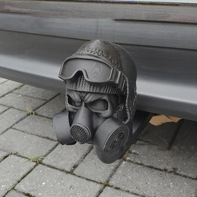 Trailer Hitch Cover With Steel Helmet And Gas Mask 3D Printed Trailer Hitch Ball Cover Prevent Receiver Tube From Rusting