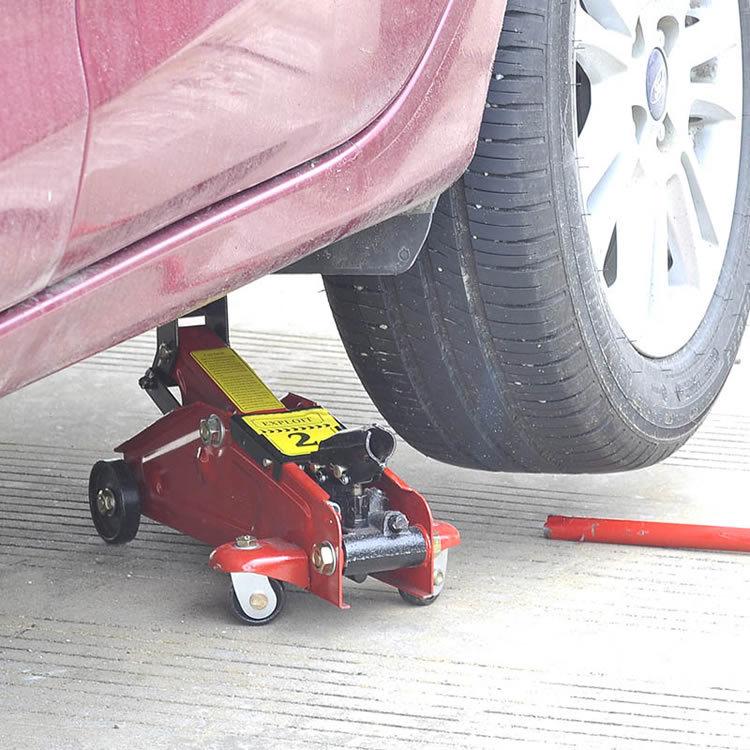 2 Ton Horizontal Hydraulic Car Jack for Tire Changes & Repairs