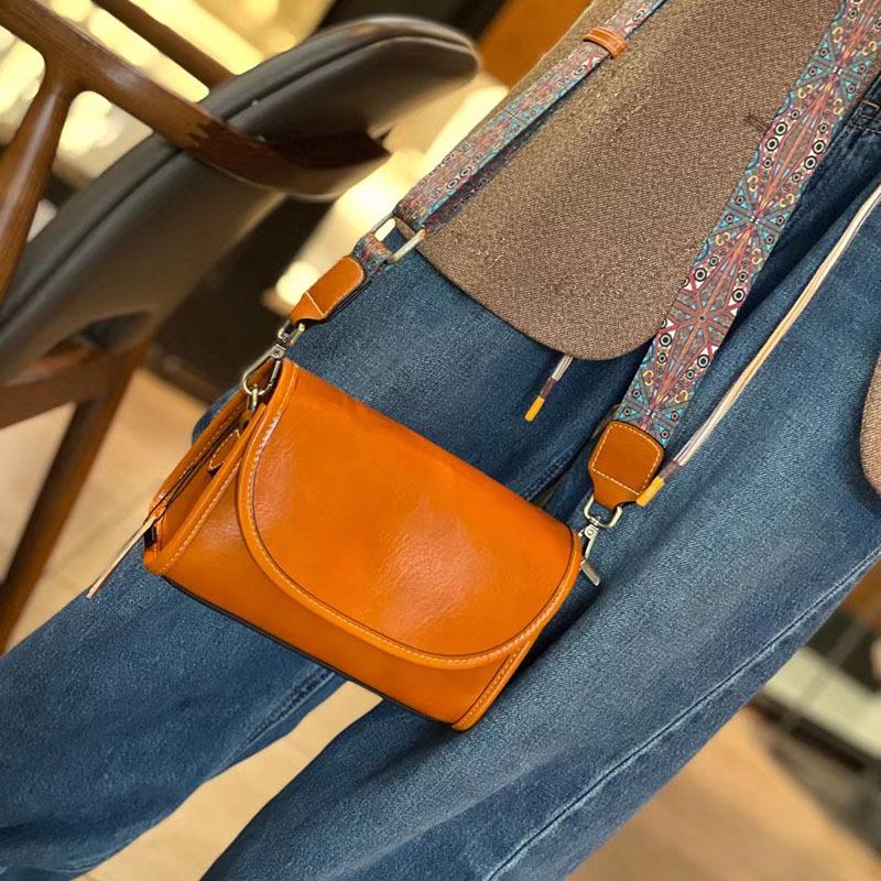 Niche Design Single Shoulder Messenger Bag Trendy Bag Women'S Versatile Wide Shoulder Strap Fashion Small Square Bag