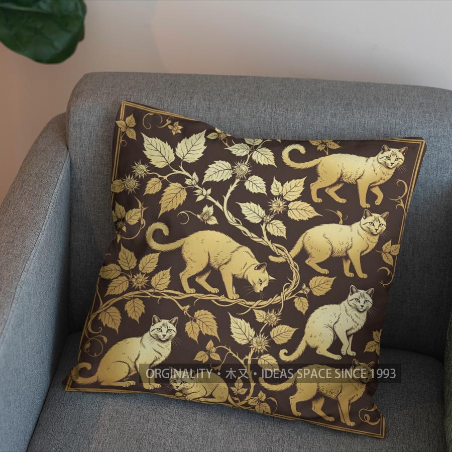 2D Golden Cat & Leaves Patterned Pillow Cover Pattern Cushion Cover Suitable For Sofa Bedroom Car Pillow Cover