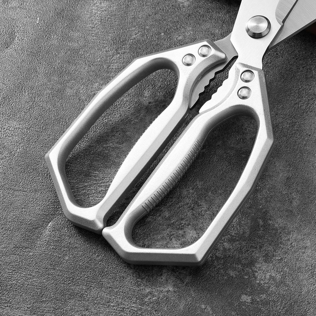Heavy-Duty Stainless Steel Kitchen Scissors: Multifunctional, Large-Mouth for Cutting Chicken, Fish, and Duck Bones