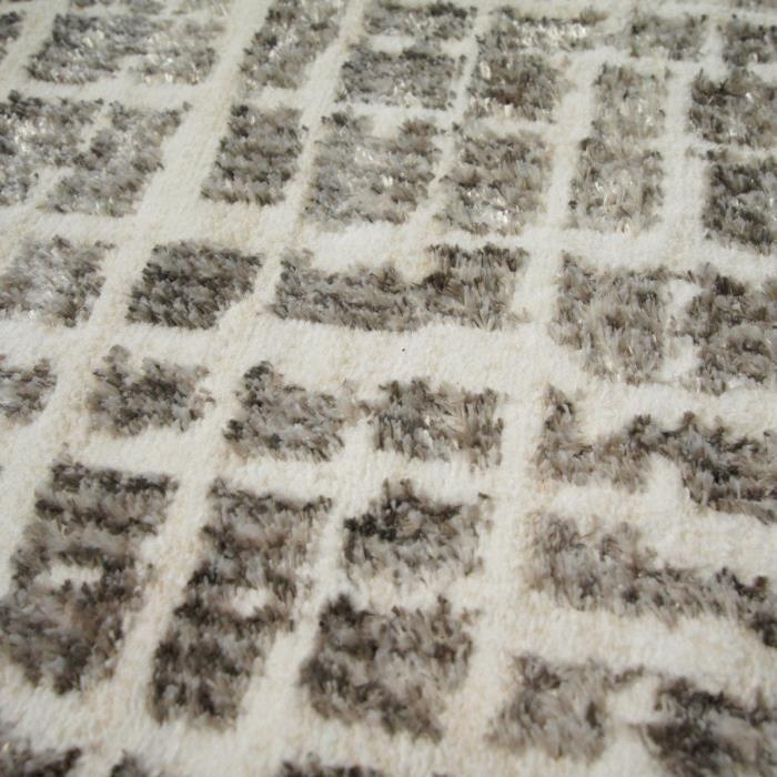 Tapis moderne à motifs carrés beige ivoire 120x170