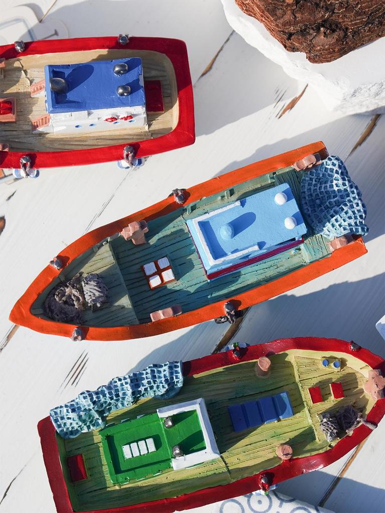 Painted Resin Small Boat Ornament for Home or Children's Room Decor, Seaside Travel Souvenir