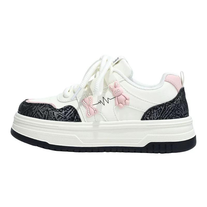 Sky blue board shoes spring and autumn 22 new heart bear high value student thick sole