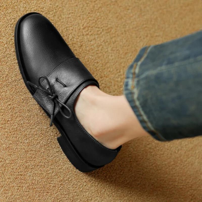 New Autumn Leather Flat Shoes 2025 Designer Outside Versatile Casual Women Loafers Concise Comfortable Soft Soled Women Flats