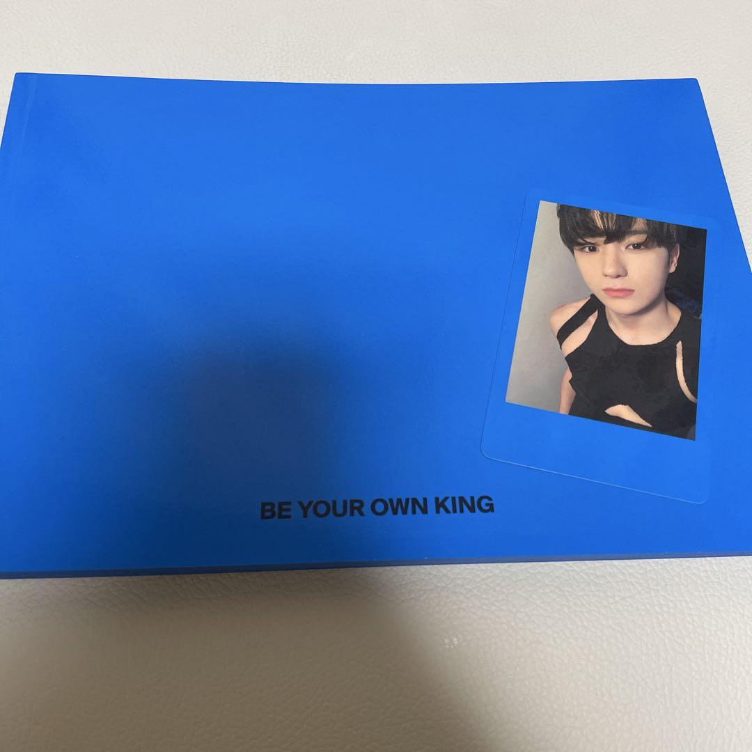 

[Б/У] Хёнджэ BYOK THE BOYZ Фотобук с торговыми карточками