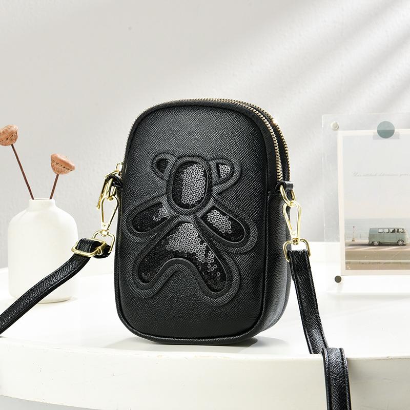 Bag Mobile phone bag Women s 2025 new versatile bear women s shoulder messenger bag Lightweight niche small satchel women s bag чёрный 2119₽