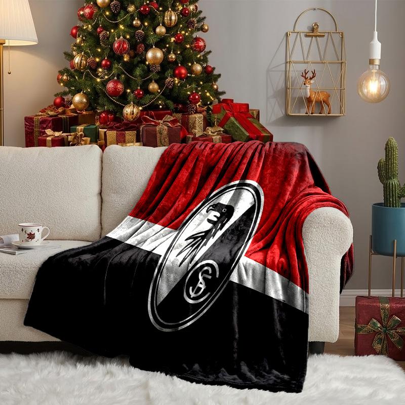 Club Crest Design Throws Blanket Flannel Blankets Plush for Couch Bed Gifts for Men Women Travel picnic blanket Christmas fan gifts