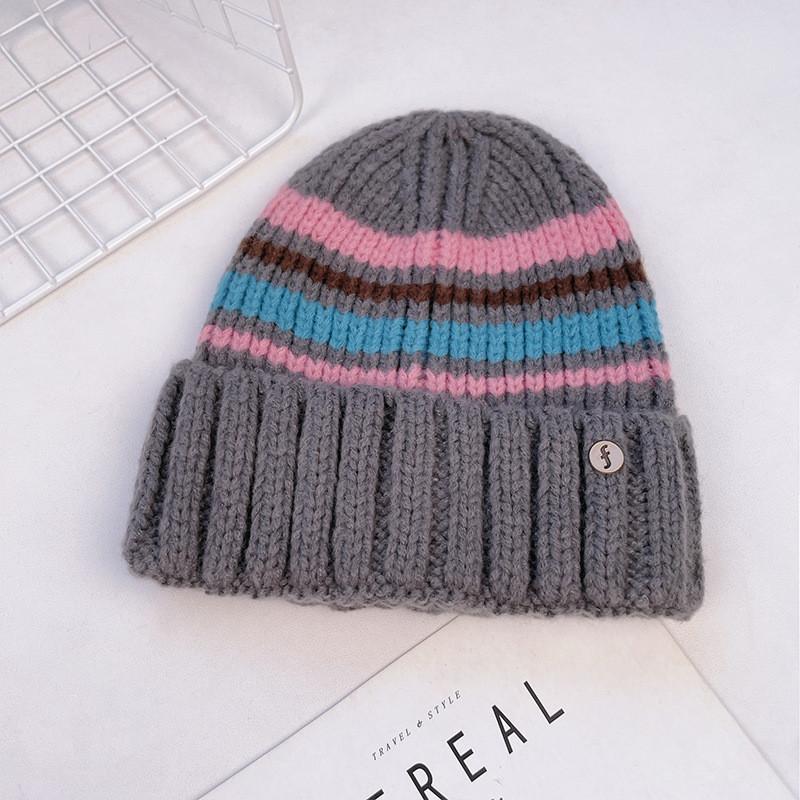 

Versatile Wool Hat For Women Autumn Winter Cold Weather Knit Cap With Ear Covering сірий колір