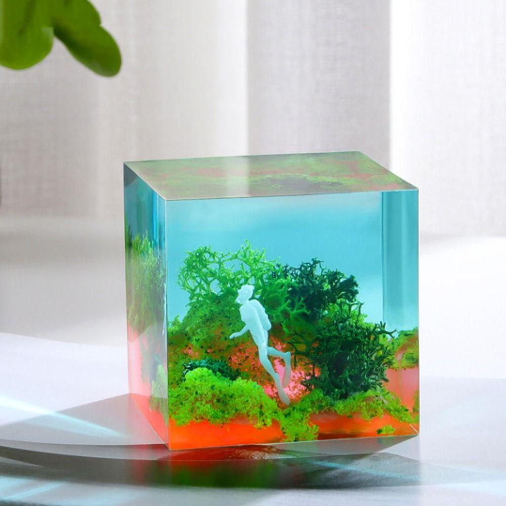 Unpainted Micro Landscape Diver Model Decorative Diver Figurine Toys Desk Decoration