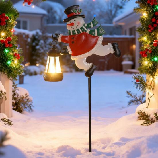 Christmas Solar Light Outdoor Snowman Lawn Light Waterproof Metal Snowman Holding Lantern Garden Light with Stake for Patio Yard Pathway Holiday Decor