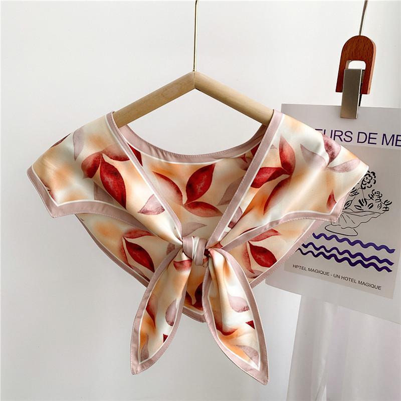 Triangle Over Shawls Scarves Shirt T-shirt Shoulder Fake CollarsVest  Scarf Sleeveless Jacket Shawls Detachable Collar for Women