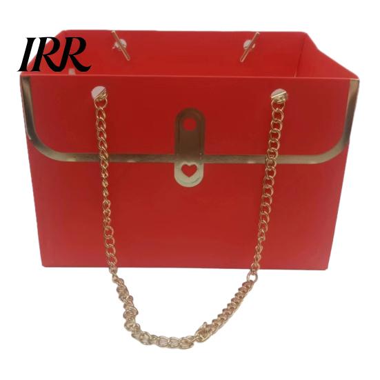 Handtaschenförmige Geschenkbox Blumenpapier mit Metallkette Blumenstrauß Aufbewahrungseimer Kleiner Floristen-Korb Handgefertigte Verpackung für Hochzeitsfeier Valentinstag
