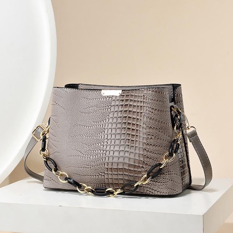 Chic Crossbody Bucket Bag For Women Modern Design Stylish Chain Detail And High Quality Pu Material