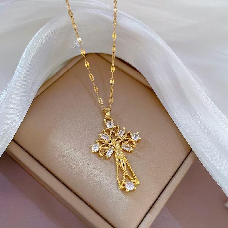 Gold Plated Maria Necklace Cubic Zircon Heart Choker For Women Mary Titanium Steel Chain Religious Jewelry