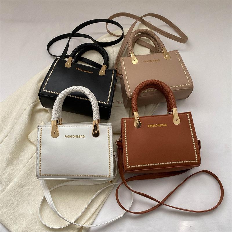 Casual women's portable solid color women's bag 2025 popular new trendy fashion shoulder bag crossbody small square bag