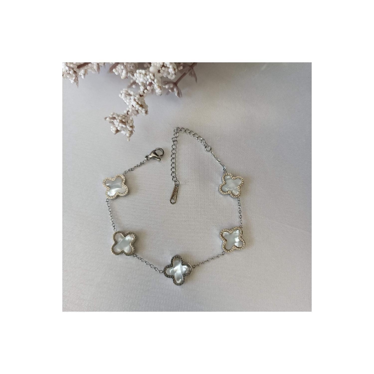 

Steel Silver Color Bracelet срібний