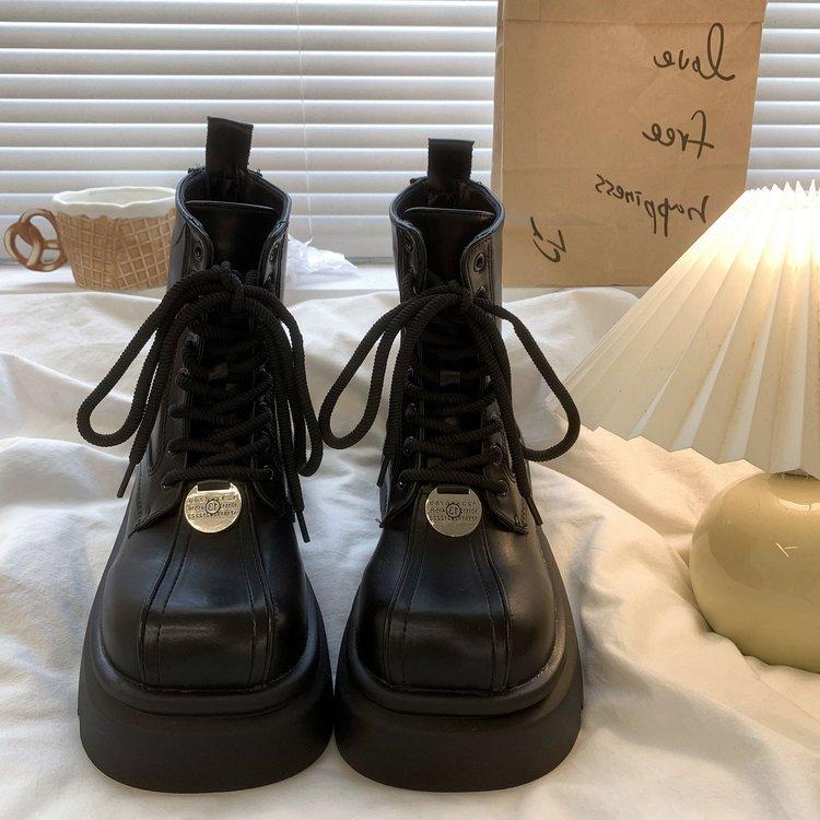 

Женские ботинки Мартин на толстой подошве с большим носком, новинка осени 2025 года, на толстом каблуке, в британском стиле, увеличивающие рост, универсальные короткие ботинки коричневого цвета 40