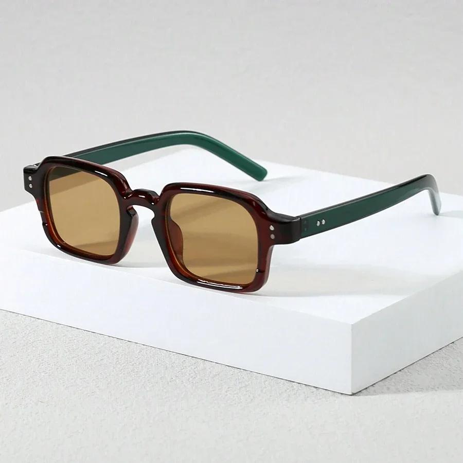 Retro Classics Square Sunglasses For Women Men Fashion Luxury Brand Vintage Rivet Sun Glasses Modern Female Male Shades UV400