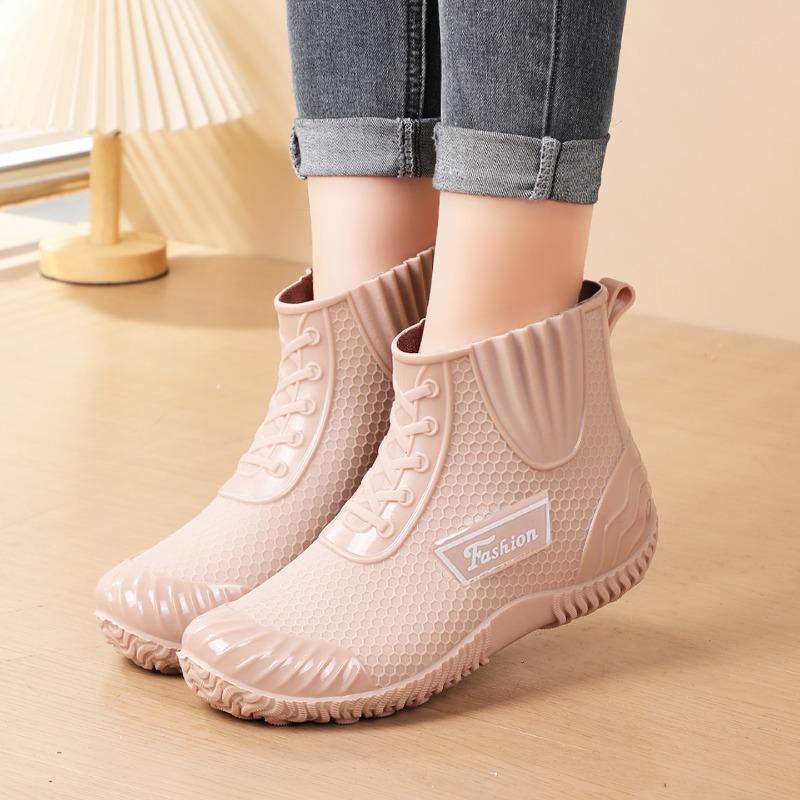 Low-top Water Shoes Women's Non-slip and Waterproof New Fashion Rain Shoes Winter Velvet Warm Rain Boots