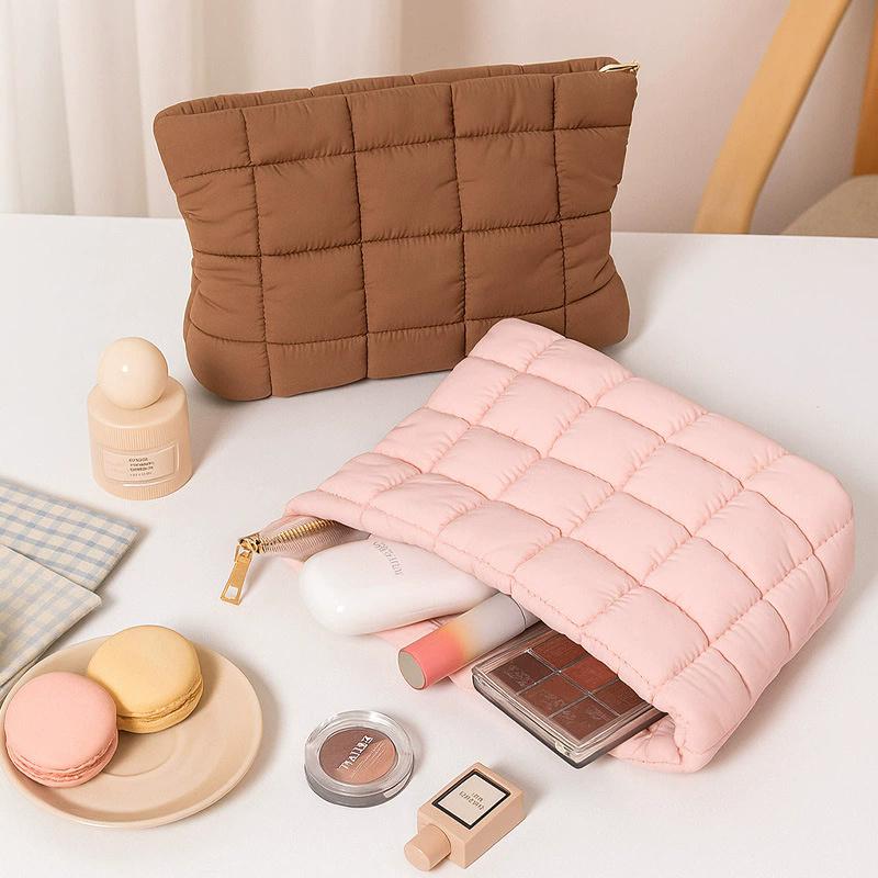 Large Capacity Quilted Clutch, Zippered Travel Storage Purse, Perfect Christmas Gift for Women