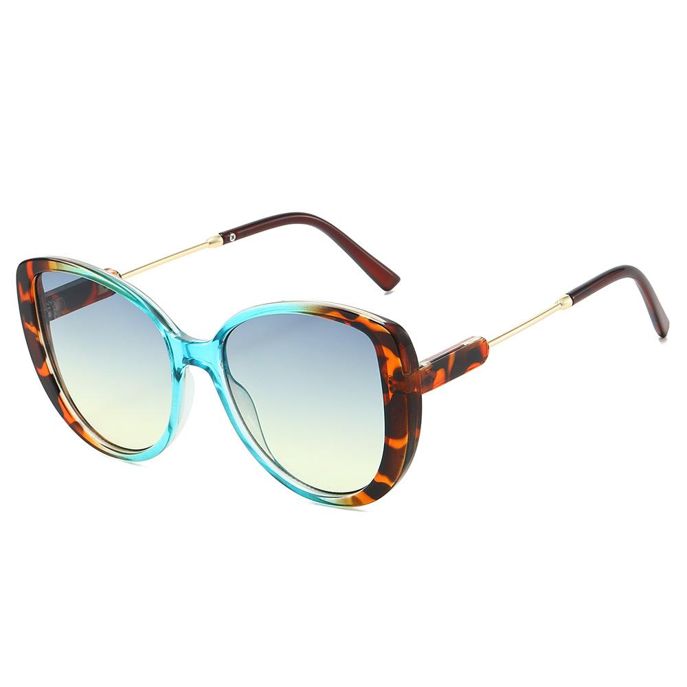 Korean Version Personality Large Frame CatEye Sunglasses Outdoor UV400 Luxury Sunglasses Women Fashion Travel Decoration Eyewear