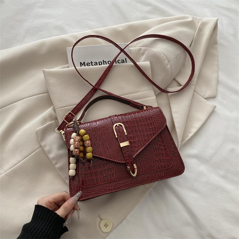 Vintage Brown Crocodile Pattern Messenger Bag Retro Handbag With Gold Hardware For Women Daily Commute Fashi Purse